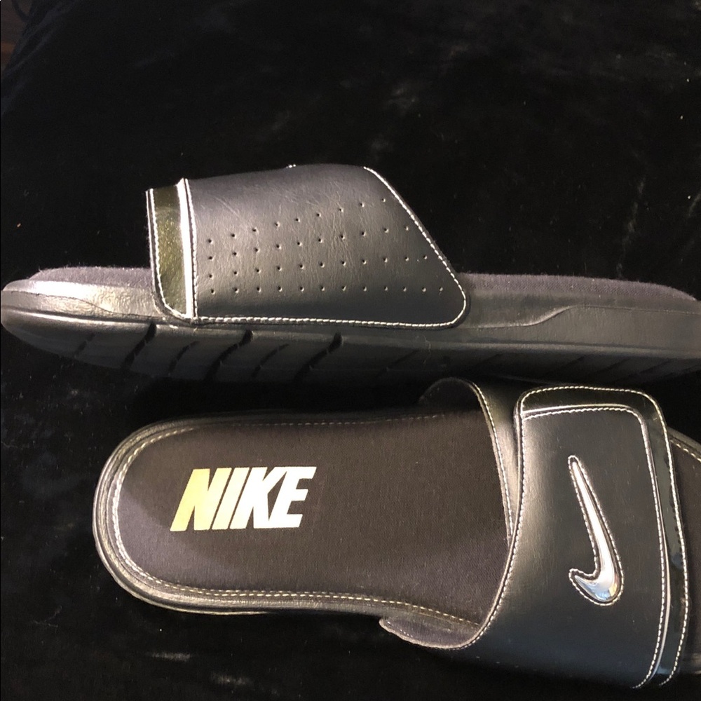Nike Vintage Comfort Slides 2 Mens 12. Never Worn. - Picture 6 of 7